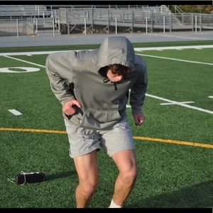 Meet your Posher, Reese